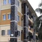3 Storey Building for Sale, Just on the Road